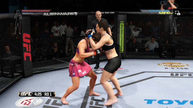 EA SPORTS™ UFC®_20140618133033
