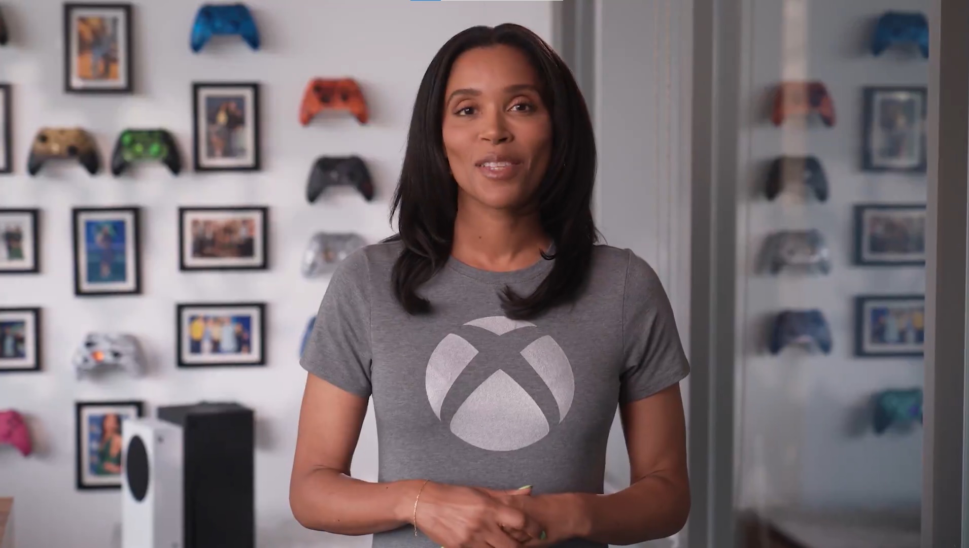 sara_bond_xbox_ss1